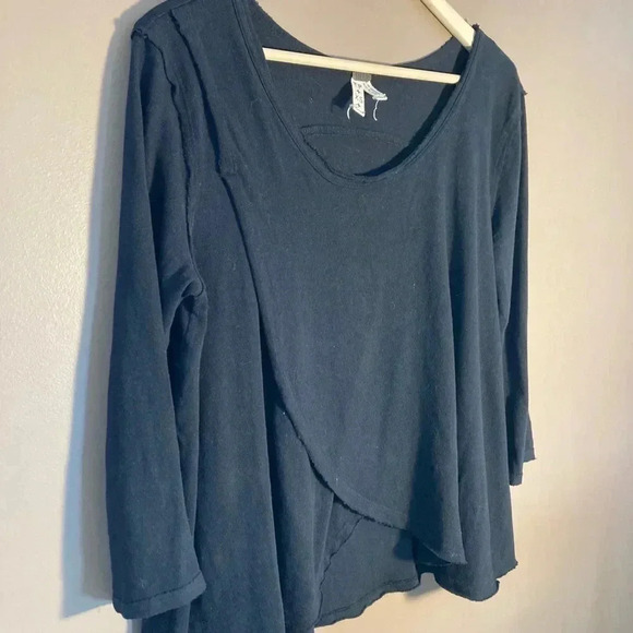 Free People cotton  black long sleeve tee - Picture 3 of 4